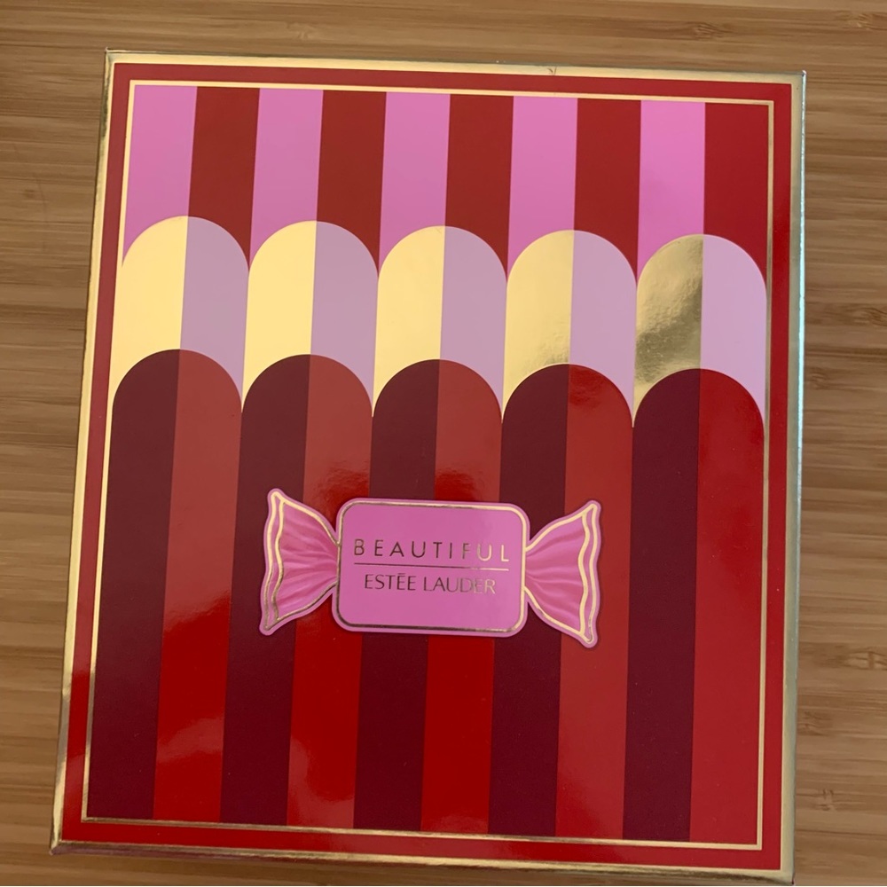 🆕️ Estee Lauder Beautiful